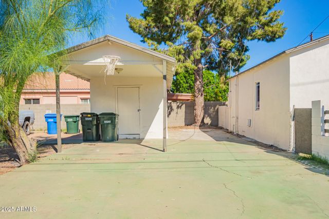 1010 E CHIPMAN Road, Phoenix, AZ 85040