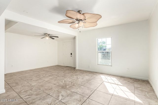 1010 E CHIPMAN Road, Phoenix, AZ 85040