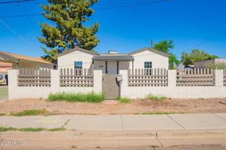 1010 E CHIPMAN Road, Phoenix, AZ 85040