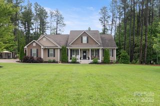 1224 Hooper Creek Road, Tryon, NC 28782