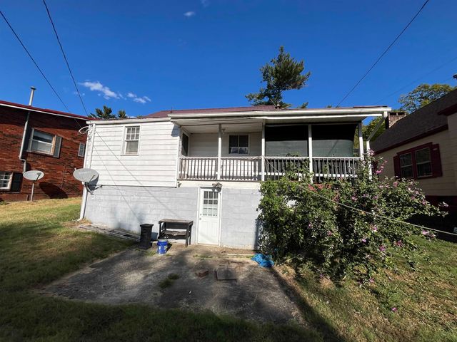 514 Lane Street, Ironton, OH 45638