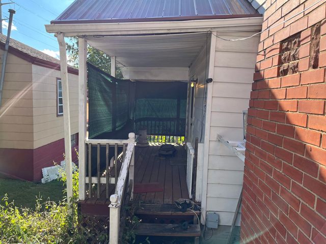 514 Lane Street, Ironton, OH 45638
