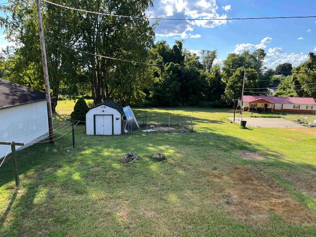 514 Lane Street, Ironton, OH 45638