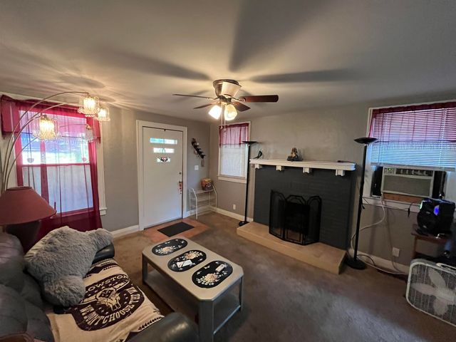 514 Lane Street, Ironton, OH 45638