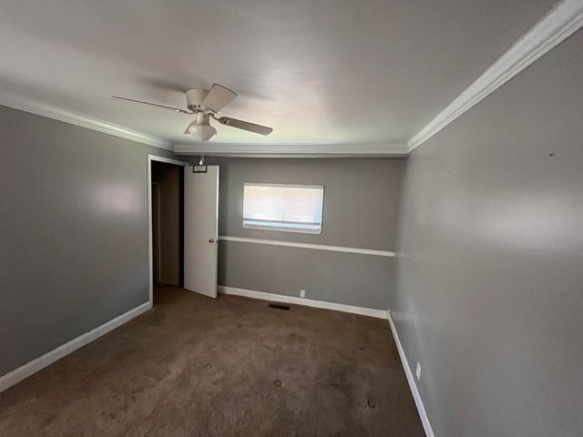 514 Lane Street, Ironton, OH 45638