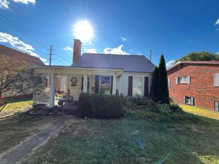 514 Lane Street, Ironton, OH 45638