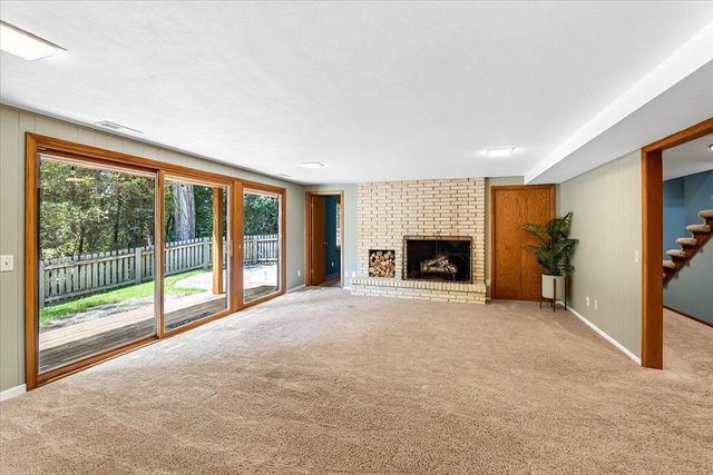 7116 Applewood Drive, Madison, WI 53719