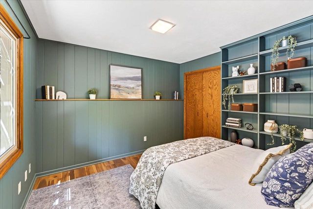 7116 Applewood Drive, Madison, WI 53719