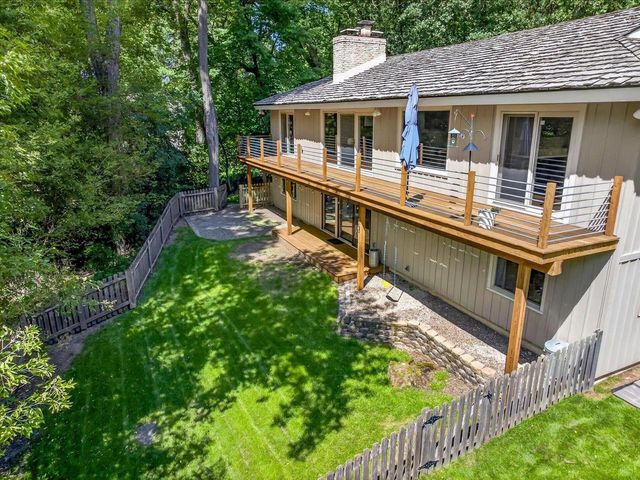 7116 Applewood Drive, Madison, WI 53719