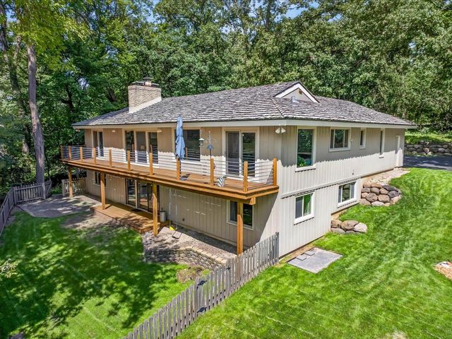 7116 Applewood Drive, Madison, WI 53719