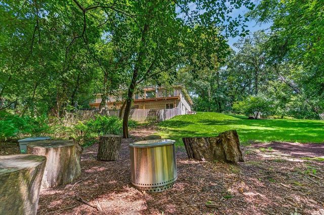 7116 Applewood Drive, Madison, WI 53719