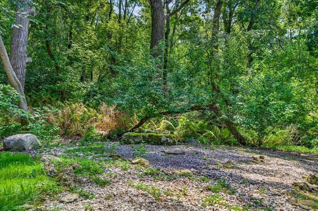 7116 Applewood Drive, Madison, WI 53719