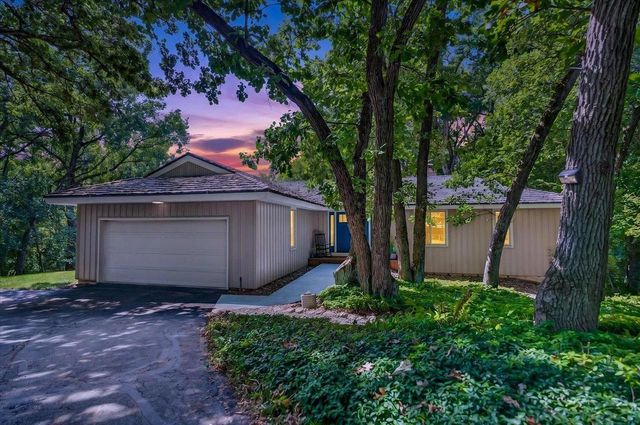7116 Applewood Drive, Madison, WI 53719