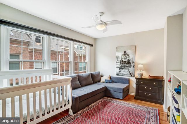 1505-D N COLONIAL TER, Arlington, VA 22209