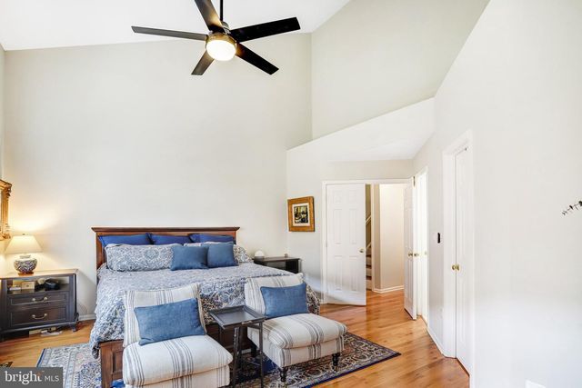 1505-D N COLONIAL TER, Arlington, VA 22209