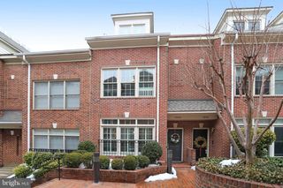 1505-D N COLONIAL TER, Arlington, VA 22209