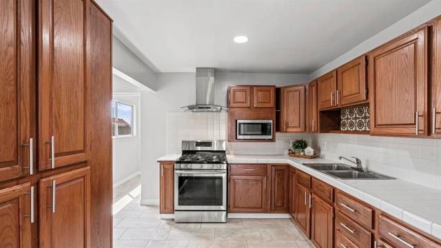 4521 G St, San Diego, CA 92102