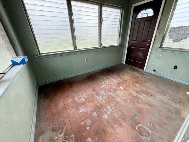 2405 Mann Street, Houston, TX 77093