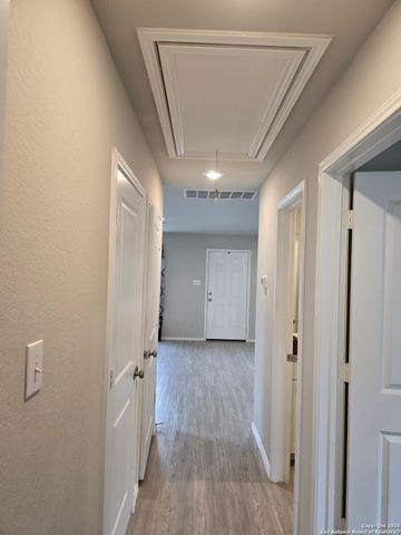 7503 Silos Trail, San Antonio, TX 78252