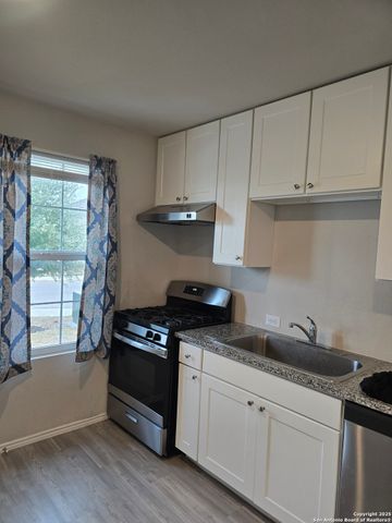 7503 Silos Trail, San Antonio, TX 78252