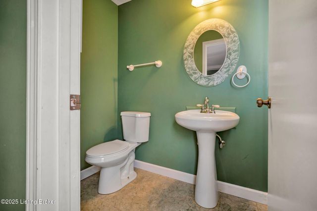 1401 Brooks Hill Rd, Brooks, KY 40109