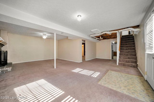 1401 Brooks Hill Rd, Brooks, KY 40109