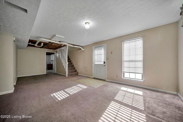 1401 Brooks Hill Rd, Brooks, KY 40109