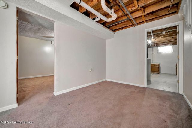 1401 Brooks Hill Rd, Brooks, KY 40109