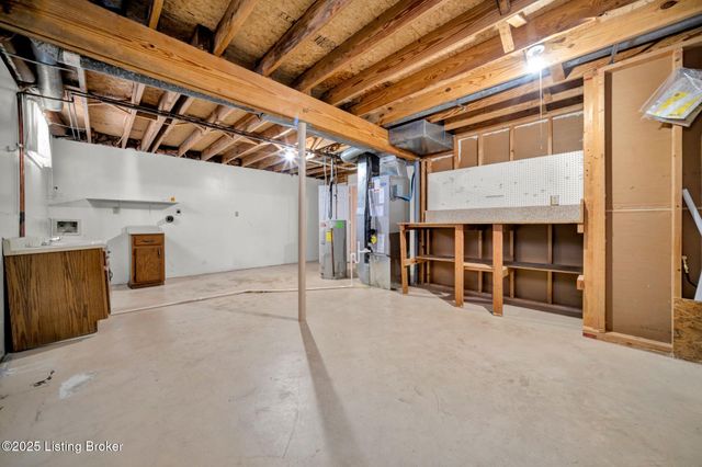 1401 Brooks Hill Rd, Brooks, KY 40109