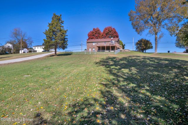 1401 Brooks Hill Rd, Brooks, KY 40109