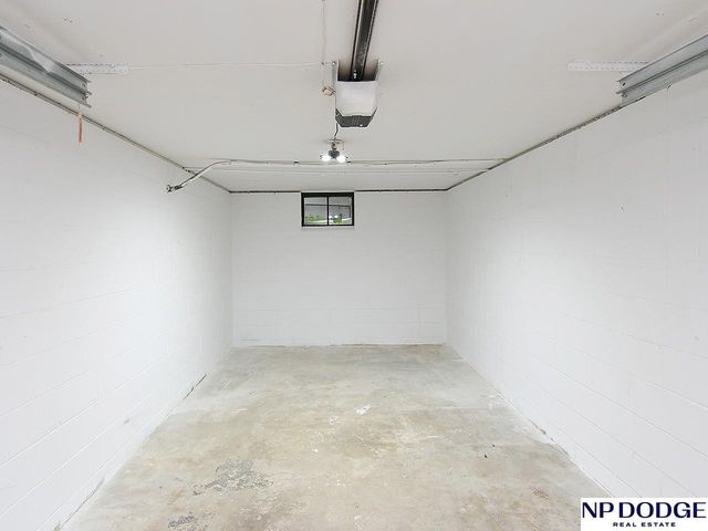 5020 S 80 Street, Ralston, NE 68127