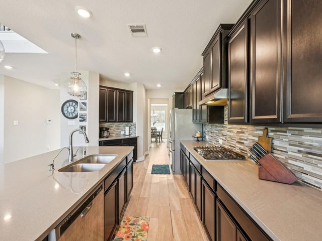 2505 Hatton Terrace Lane, Pearland, TX 77089