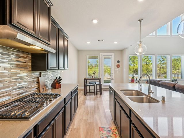 2505 Hatton Terrace Lane, Pearland, TX 77089