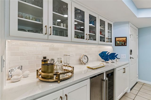 1440 Ocean Blvd 215, St Simons Island, GA 31522