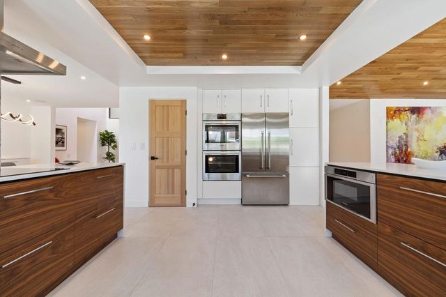 2040 S Chico Drive, Palm Springs, CA 92264