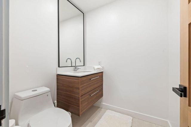 2040 S Chico Drive, Palm Springs, CA 92264