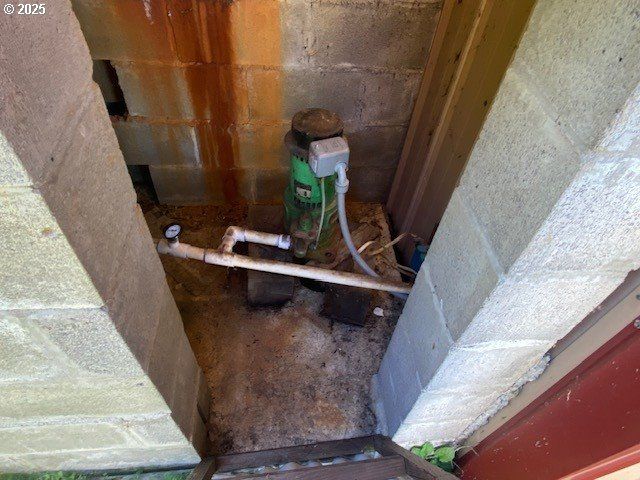 7858 NONPAREIL Rd, Sutherlin, OR 97479