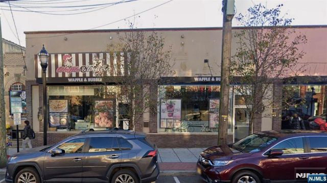 2300 Summit Avenue, Union City, NJ 07087