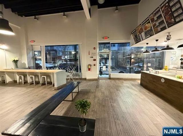 2300 Summit Avenue, Union City, NJ 07087