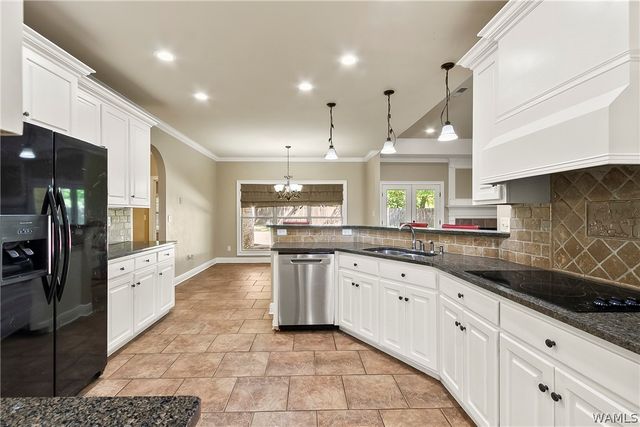 11994 Aspenwood, Moundville, AL 35474