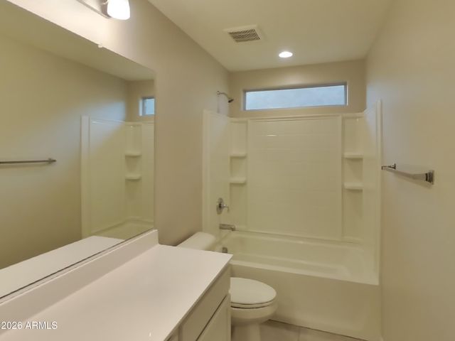 8627 E PERALTA Avenue, Mesa, AZ 85212