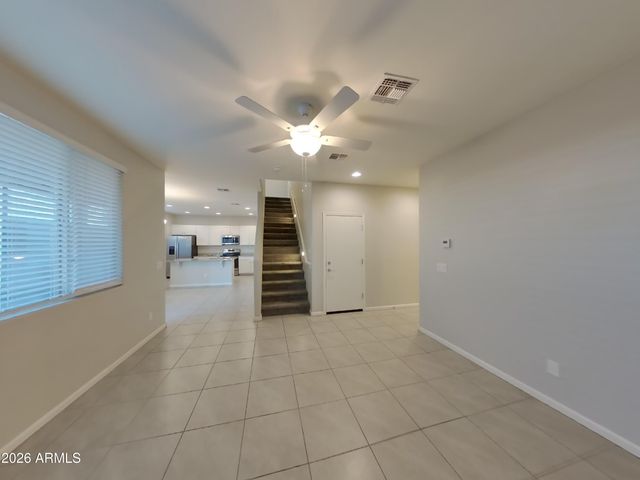 8627 E PERALTA Avenue, Mesa, AZ 85212