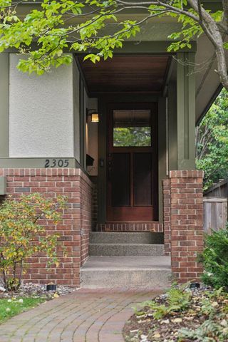 2305 Newton Avenue S, Minneapolis, MN 55405