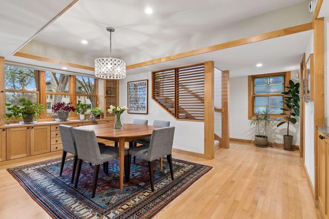 2305 Newton Avenue S, Minneapolis, MN 55405