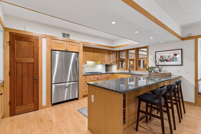 2305 Newton Avenue S, Minneapolis, MN 55405