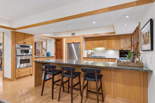 2305 Newton Avenue S, Minneapolis, MN 55405