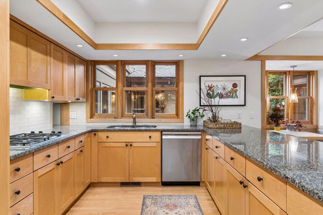 2305 Newton Avenue S, Minneapolis, MN 55405