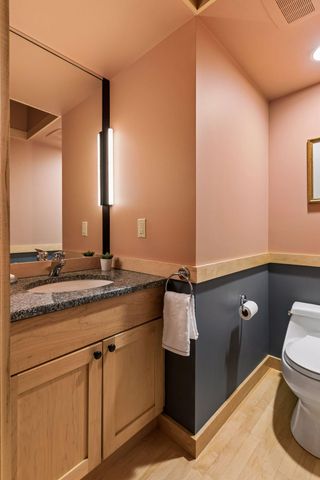 2305 Newton Avenue S, Minneapolis, MN 55405