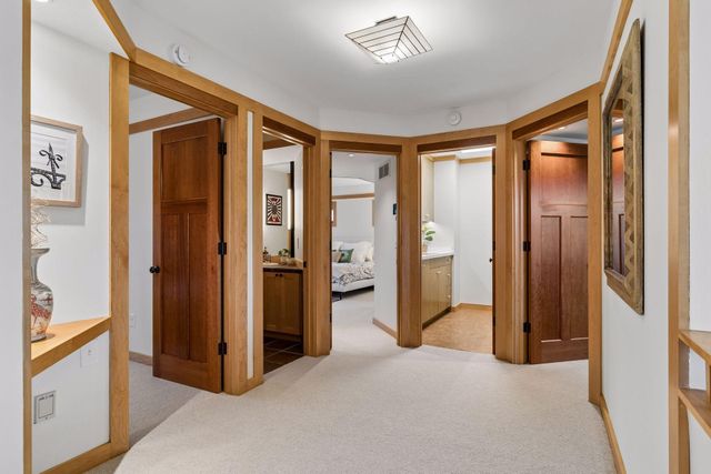 2305 Newton Avenue S, Minneapolis, MN 55405