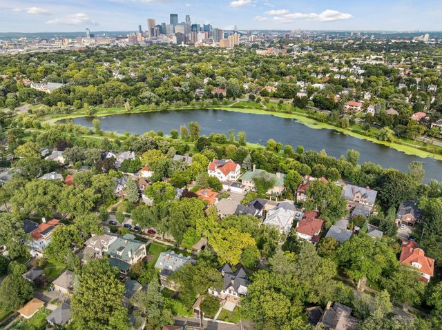 2305 Newton Avenue S, Minneapolis, MN 55405